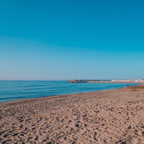 Soak up the Costa del Sol sun from Playa Nueva Andalucía nearby