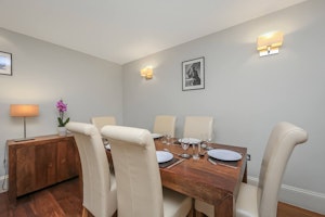 Apple Crumble image 3