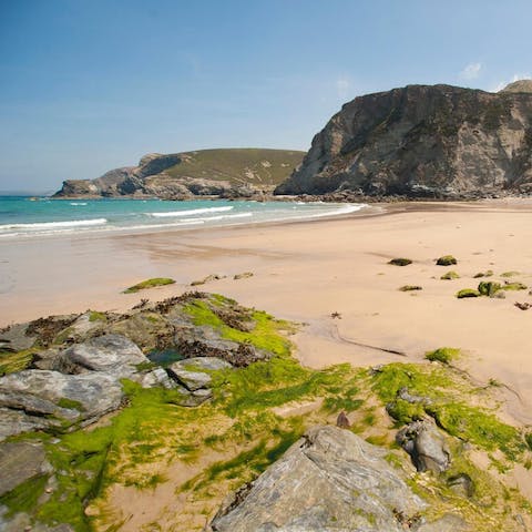 Pack a picnic and take the thirty-five-minute ramble down to the stunning Chapel Porth Beach
