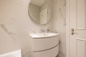 Chelsea & Belgravia image 4