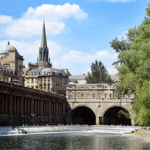 Take a day trip into Bath for its remarkably preserved Roman Baths and Georgian splendour, a thirty-minute drive away