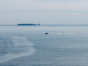 Light Over the Sea image 14