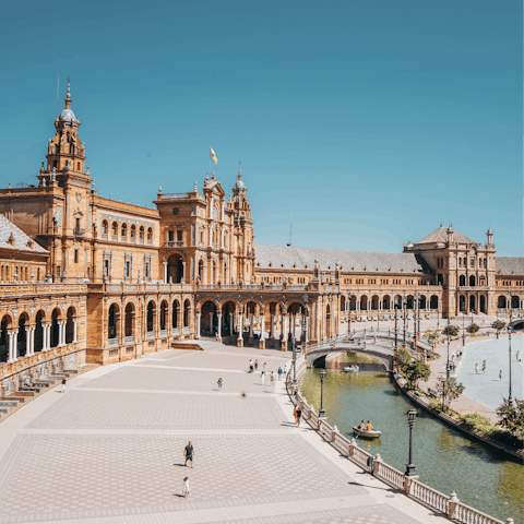 Stay in the heart of Seville, a twenty-minute walk from Plaza de España
