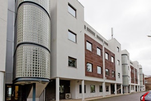 Crittall Cool image 8