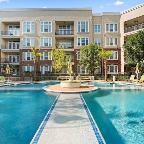 Cool off from the Texan heat in the swimming pool