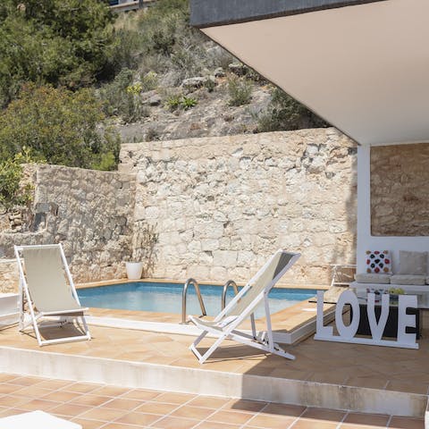 Rest and relax in a poolside deckchair, or enjoy a cooling swim on hot days