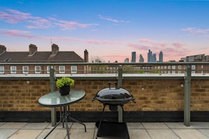 Urban Sunset image 9
