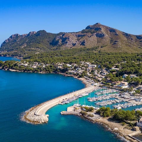 Discover the beauty of northern Mallorca from nearby Bonaire