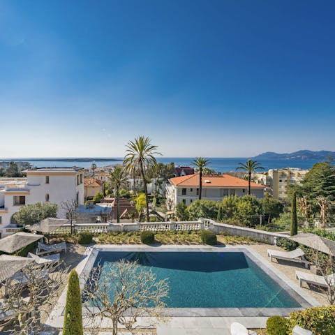 Admire the views of the French Riviera