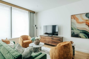 A Mayfair Mews image 9