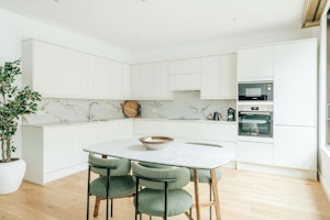 A Mayfair Mews image 5