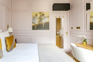 The Royal Abode image 3