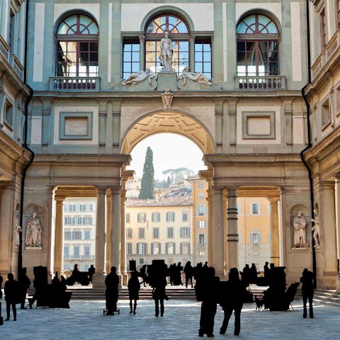 Walk just a few minutes to the Uffizi