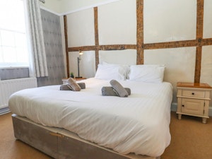 The Kent Manor image 8