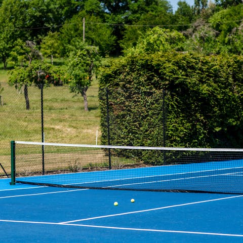 Practise your groundstroke on the private tennis court