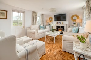 The Sacombe Retreat image 10