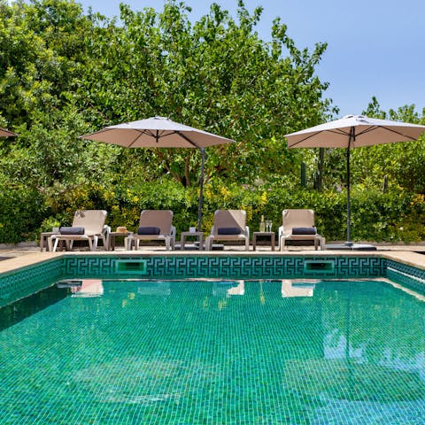 Find total relaxation whilst lounging by the pool