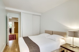 The Paris Pearl image 9