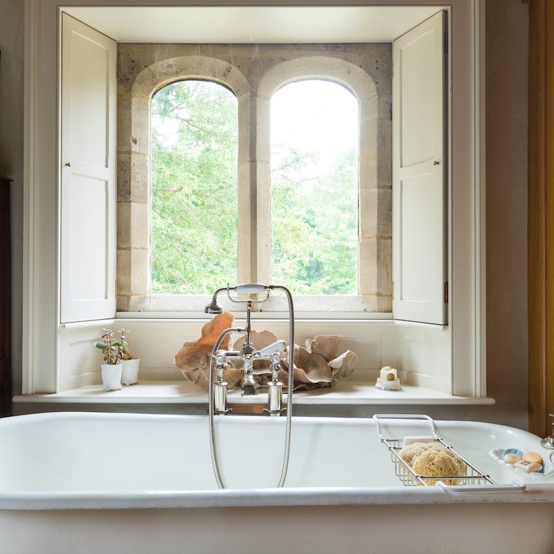 The elegant bathtubs