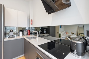 Fitzrovia Finesse image 2