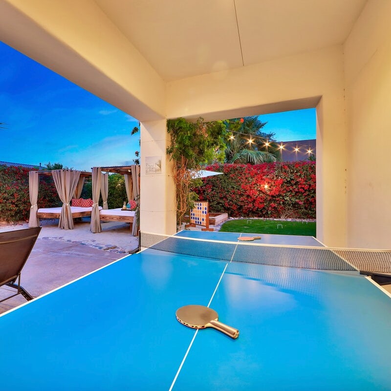 Organise a holiday ping pong tournament with the group