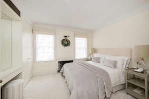 Knightsbridge Luxe image 3