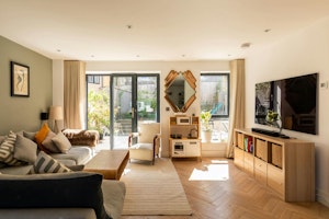 The Bristol Breeze image 1