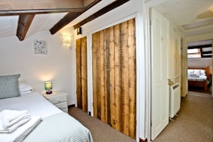 Tin Miner's Cottage image 12