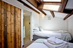 Tin Miner's Cottage image 9