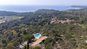 Velvet Villa image 9