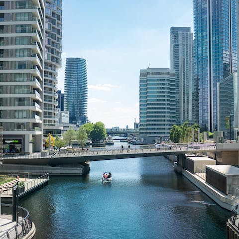 Explore Canary Wharf, London’s trendy business district