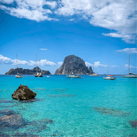 Explore the beautiful island of Ibiza 