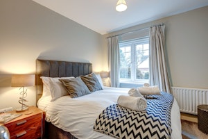 Oxford's Edge image 4