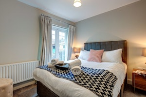 Oxford's Edge image 3