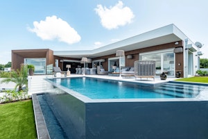 Architect on Holiday image 7