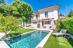 French Riviera Garden image 12