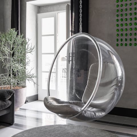 Suspend your disbelief and take a seat in the stunning Bubble Chair