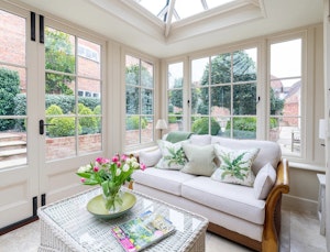 Chichester Garden Retreat image 11