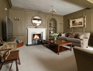 Chichester Garden Retreat image 6