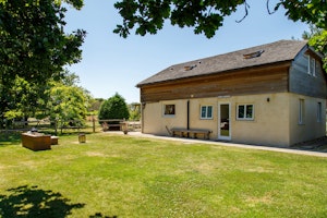 Garden Sanctuary image 12