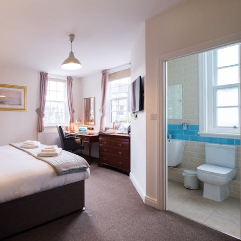 En-suite bedrooms