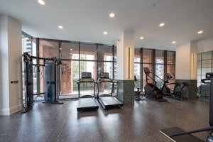 Your Skyline Suite image 4