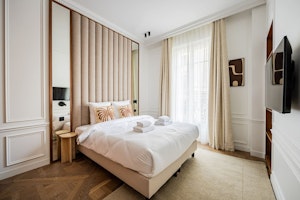 The Minimal Light image 8