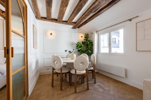 Saint-Germain Nest image 8