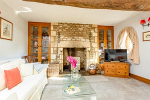 Dunford Barn image 12