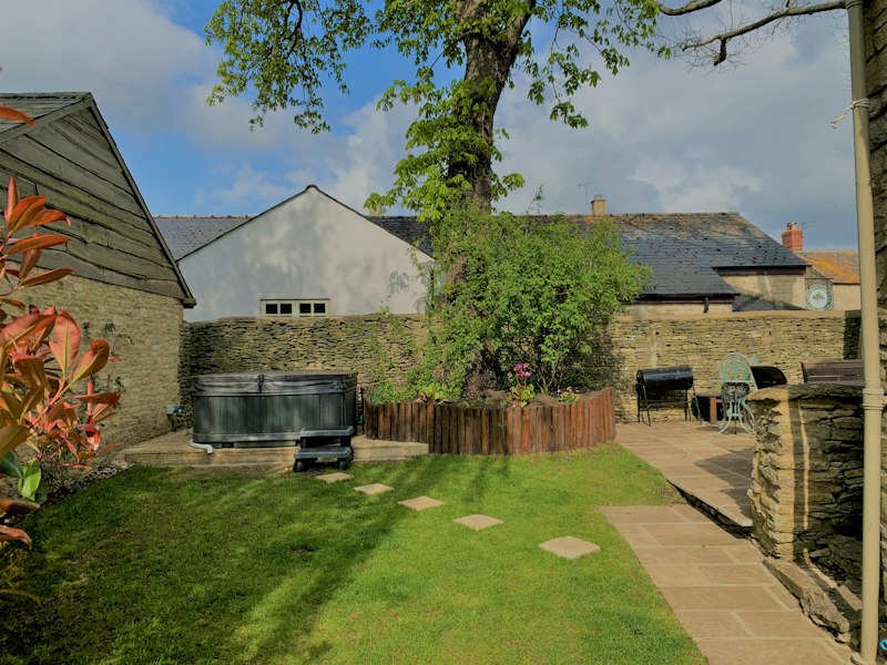Dunford Barn additional image