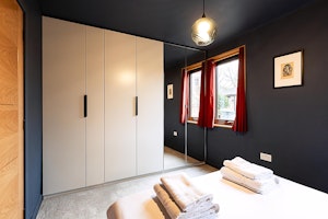 Bold in Colour image 2