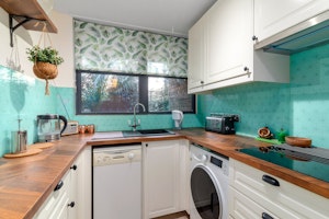 Perfect In Pimlico image 12