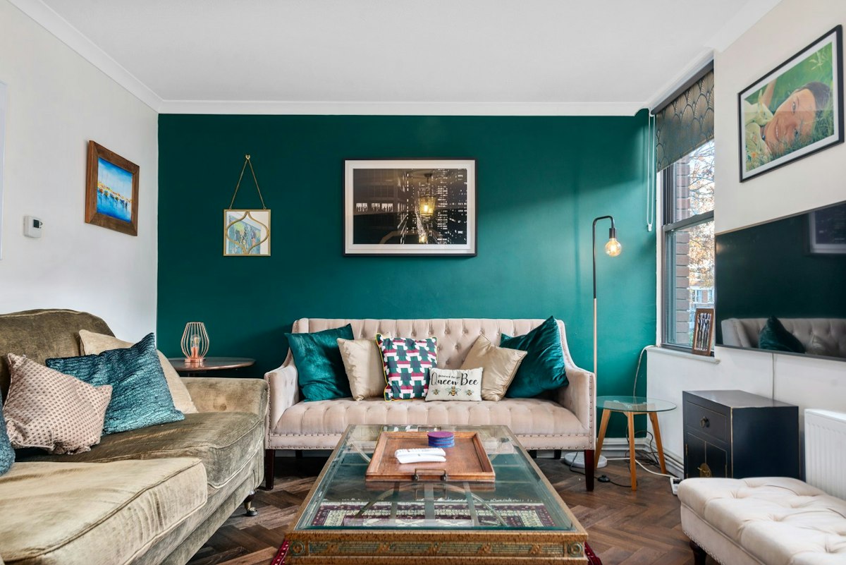 Perfect In Pimlico