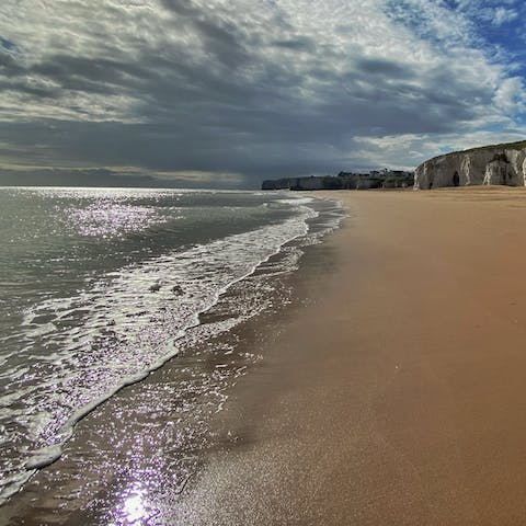Stroll down to Margate Beach in under fifteen minutes and keep walking along the coastline to reach Broadstairs